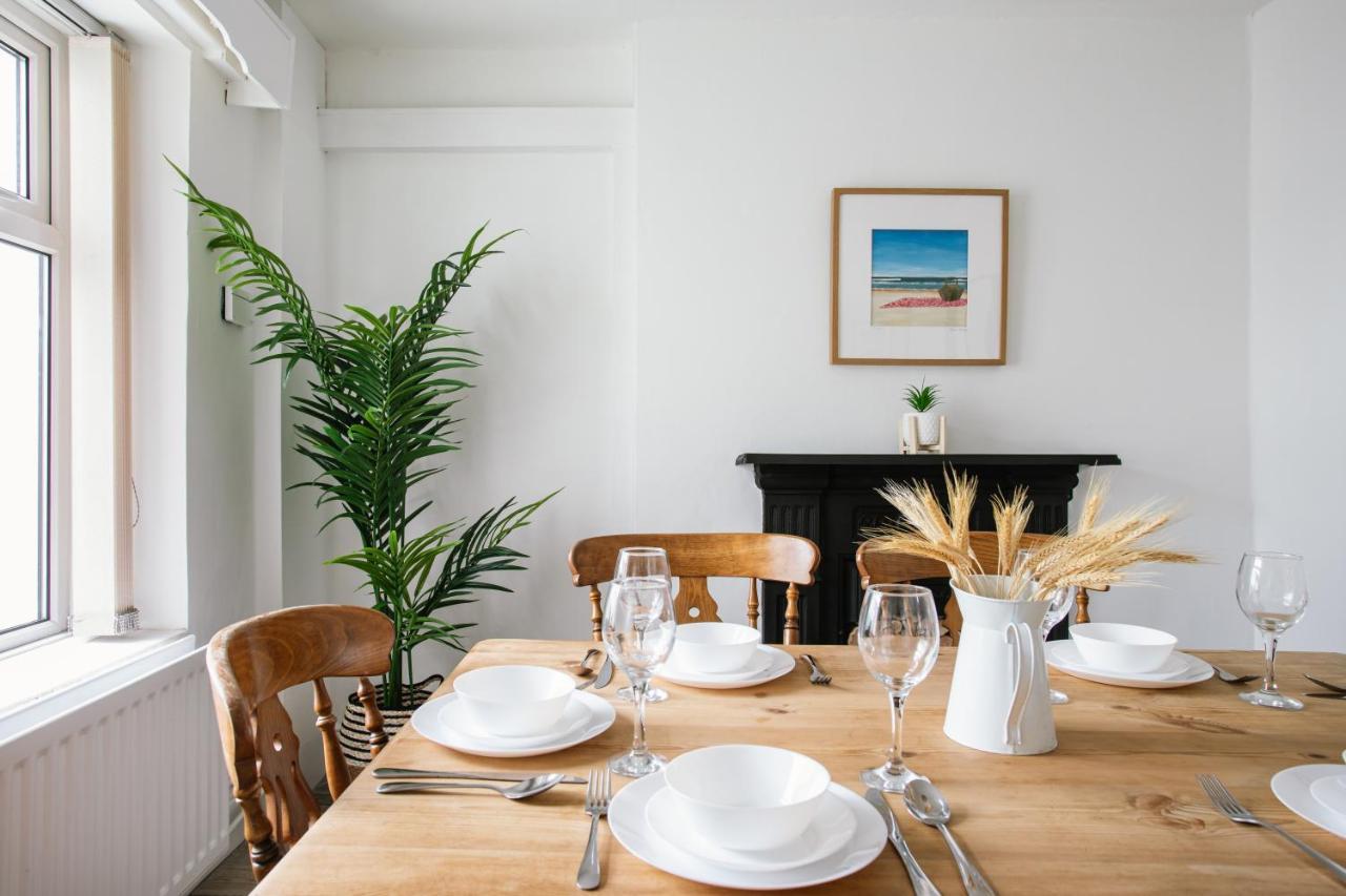 Cosy Period Cottage 2Min Walk To The Beach Portrush Exteriér fotografie